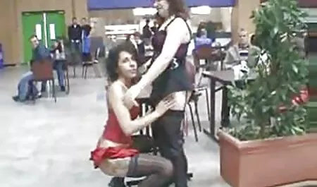 お尻の若い女の子を性交するために彼の前で観察ネットワークモニターのネットワークを確立した人 安心 女性 動画