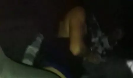 大きなバッツショー裸pussiesにCam 安心 安全 セックス 動画