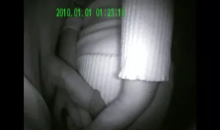 ブルネットの女の子が犠牲に彼女の人生のための口頭性娯楽 えろ どう が 安心