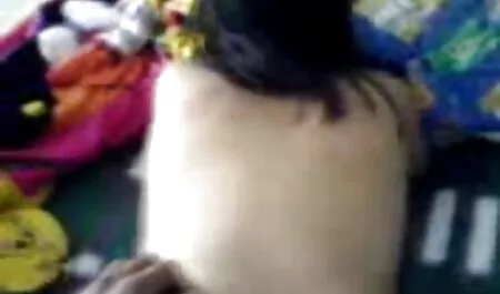 映画の中で茶色の髪の女の子のすべての性的冒険。 安心 無料 セックス 動画