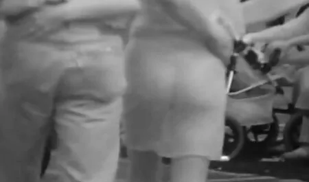 明るいブロンド、あなたはすべての位置で大きな黒いコックであることを人に自分自身を与えなければなりません 女性 動画 安心