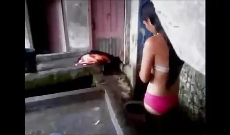メガネを持つ学生と彼の二人のガールフレンドは、失望した司祭と男を満足させる 安心 無料 av 動画