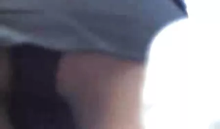 面接でスレッドTシャツを通じて女の子の下衆野郎を叩いてボス 女性 安心 動画