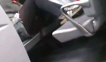 Franceska 安心 無料 セックス 動画 Jaimesはシロップとスプレーし、若い男性は彼女のクーニーの額に粉末を振りかける