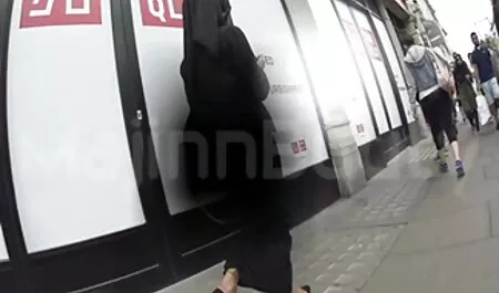 ロシアの女の子は、メガネ選手の深いblowjob 女性 動画 安心