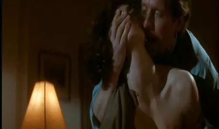 素敵な幼虫のための男性の巨大なおっぱいと取得orgasmオン大きなコック 女性 安心 アダルト ビデオ
